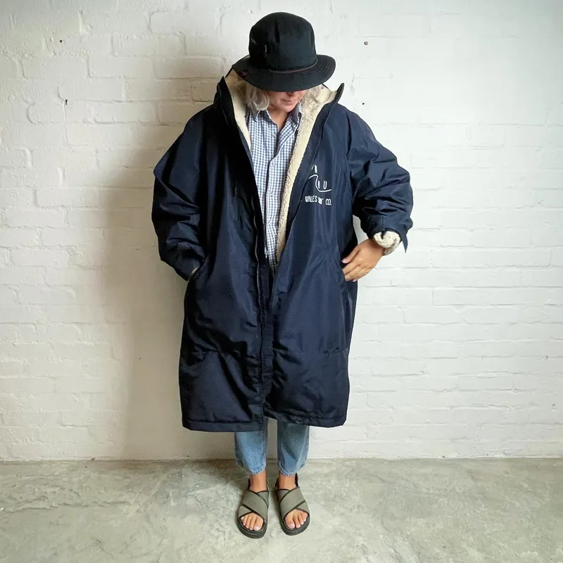 Tonnau Waterproof Changing Robe
